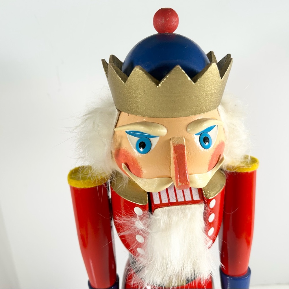 Christian Ulbricht German King Nutcracker Erzgebirge Volkskunst READ - Picture 2 of 15